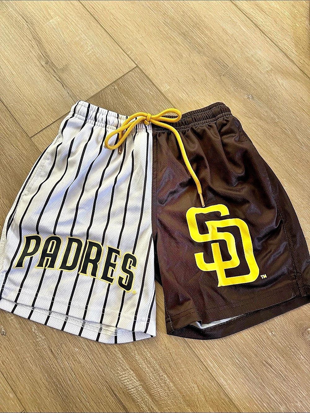 Baseballism Home Away Diamond Air Mesh Shorts - San Diego Padres Brown & White